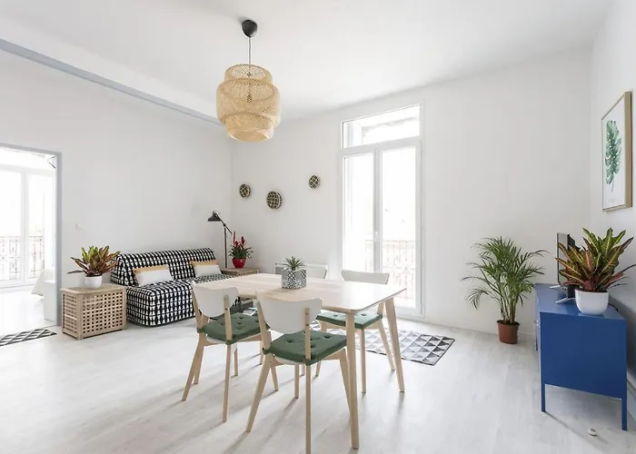 Sunny Relaxing Apartement